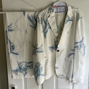 Emporio Armani men’s white linen suit.